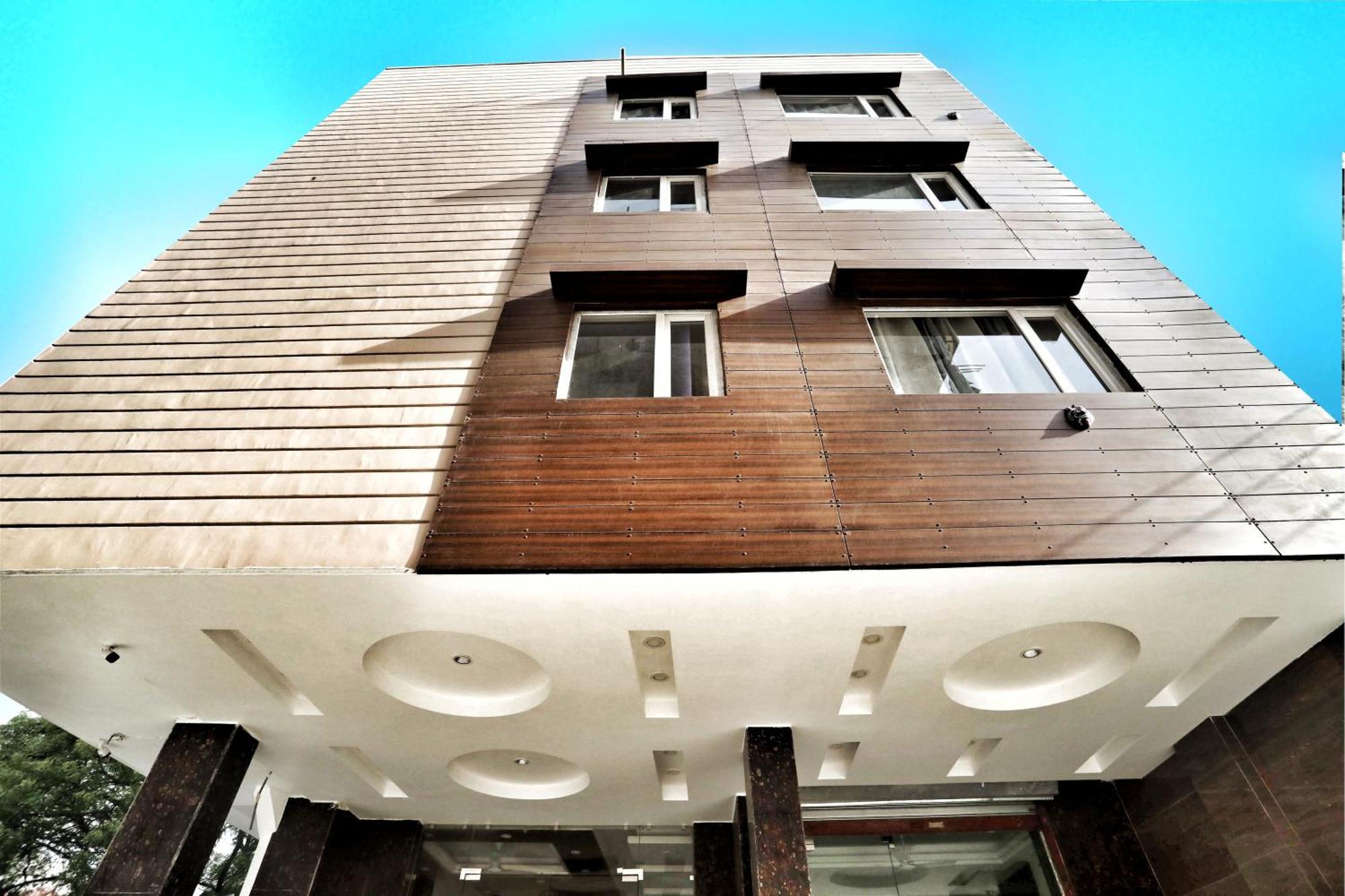 Airport Hotel Delhi Aerocity, 15 Mins Yashobhoomi Нью-Дели Экстерьер фото