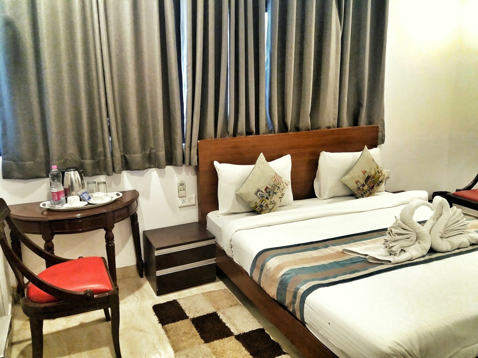 Airport Hotel Delhi Aerocity, 15 Mins Yashobhoomi Нью-Дели Экстерьер фото