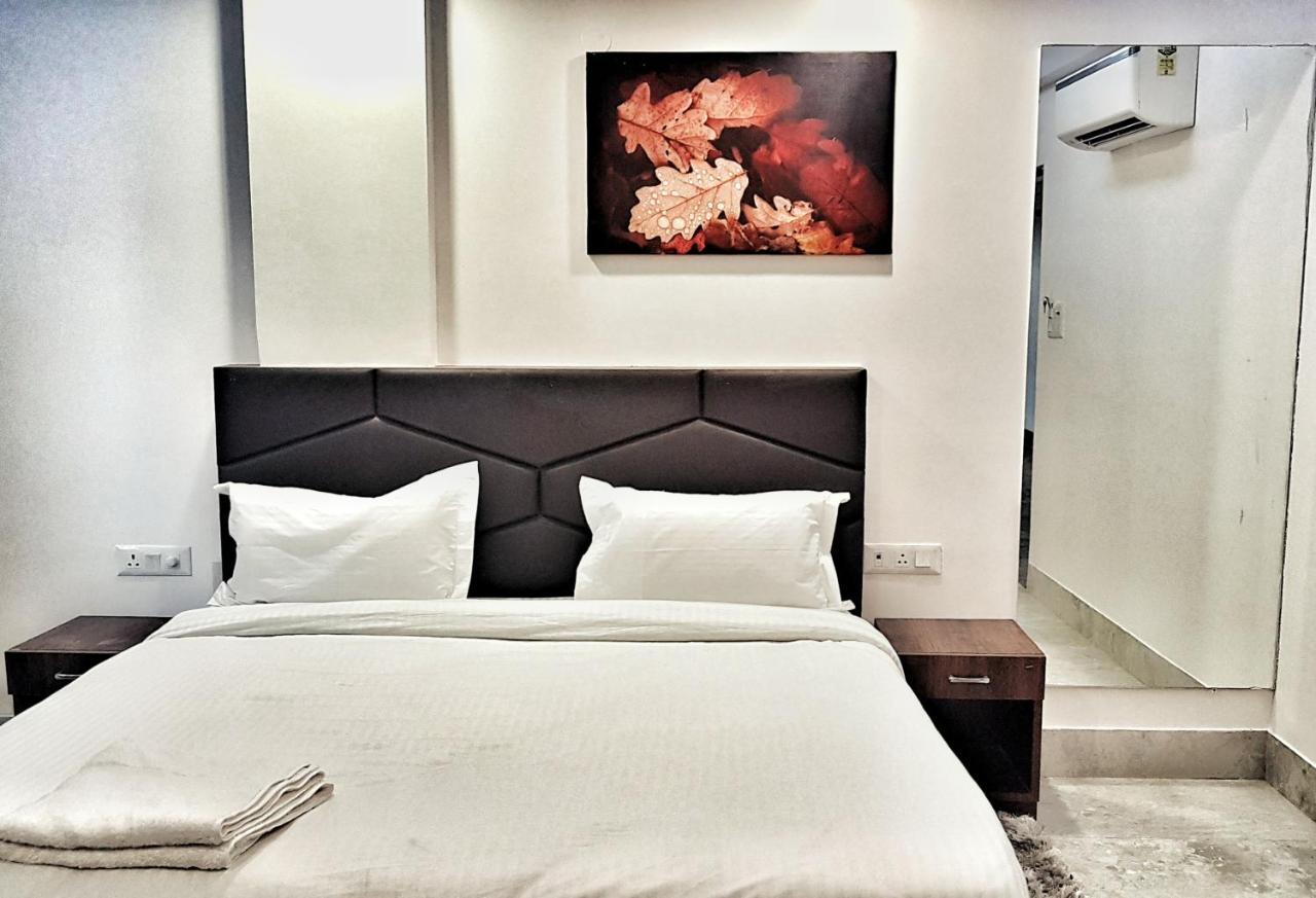 Airport Hotel Delhi Aerocity, 15 Mins Yashobhoomi Нью-Дели Экстерьер фото